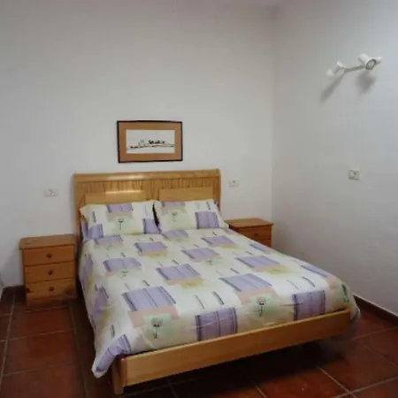 Sleeps 2 Pool Wifi דירה Tahiche